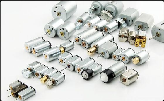 سرعت 10 - 1000 RPM واحد موتور دنده سیاره ای DC با طول میله سفارشی